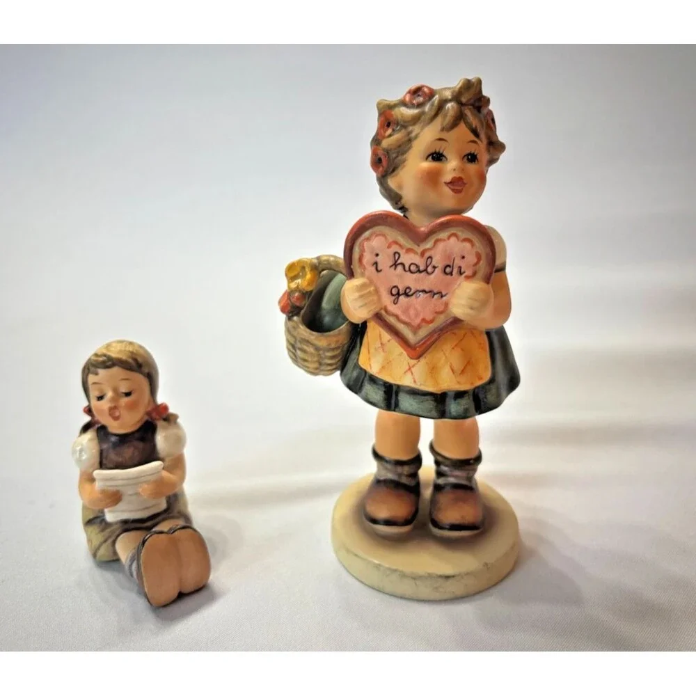 Set of 2 Goebel Hummel Girls #387 #389 1972 Collectors’ Club Special Edition